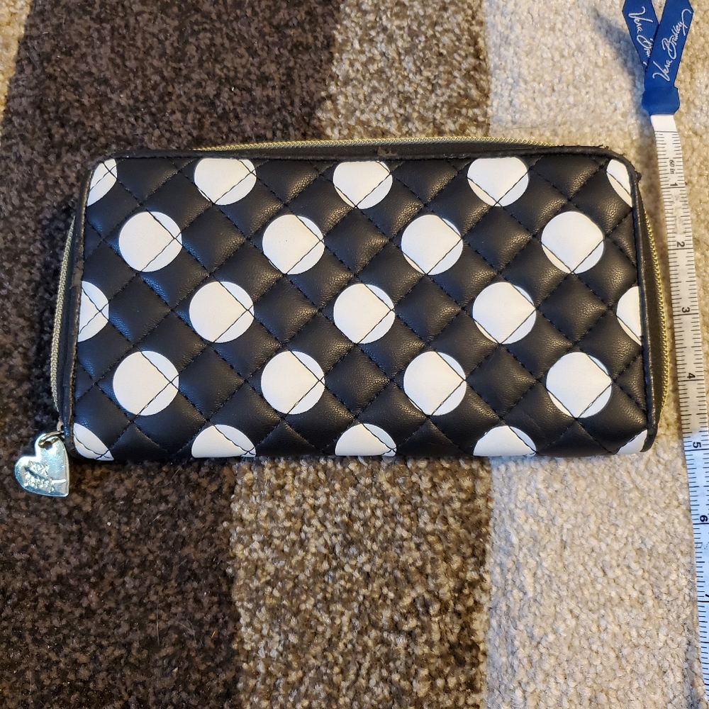 EUC BETSEY JOHNSON POLKA DOT WALLET - Picture 6 of 6